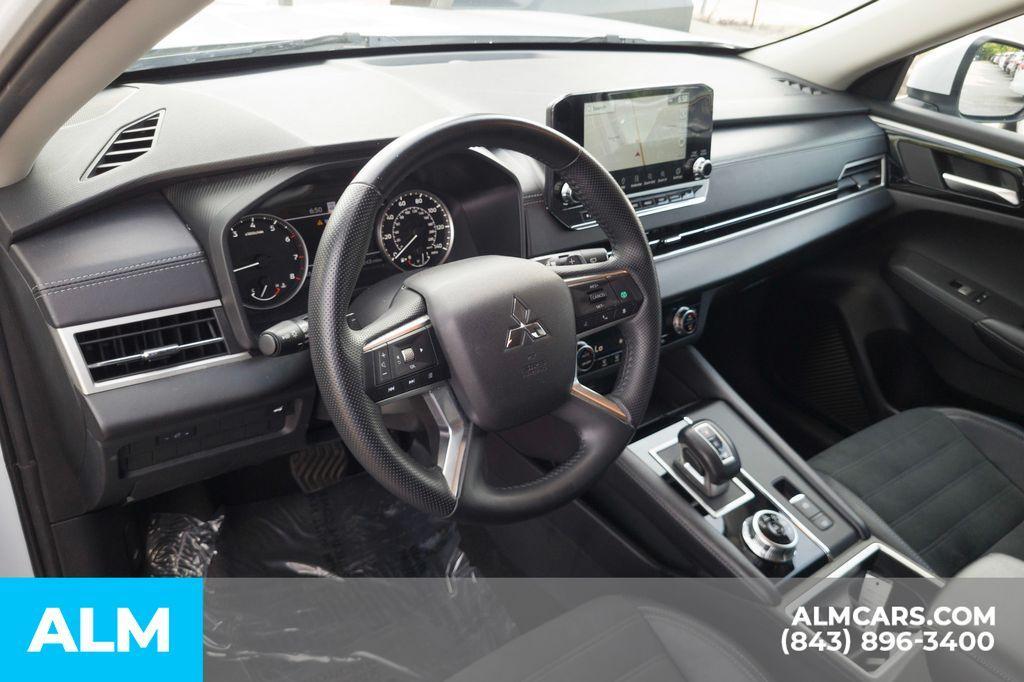 used 2024 Mitsubishi Outlander car, priced at $23,920