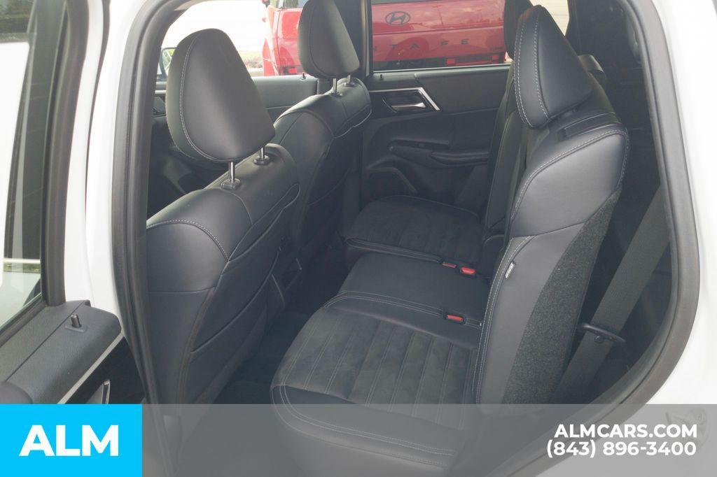 used 2024 Mitsubishi Outlander car, priced at $23,920