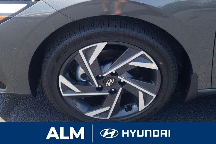 new 2025 Hyundai ELANTRA HEV car, priced at $26,495