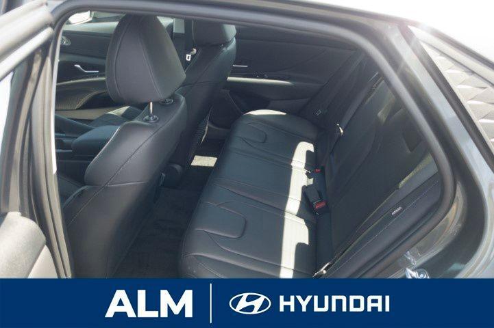 new 2025 Hyundai ELANTRA HEV car, priced at $26,495