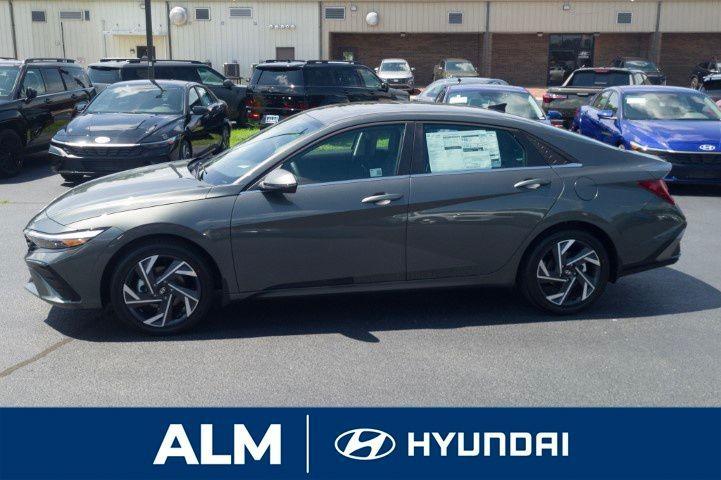 new 2025 Hyundai ELANTRA HEV car, priced at $26,495