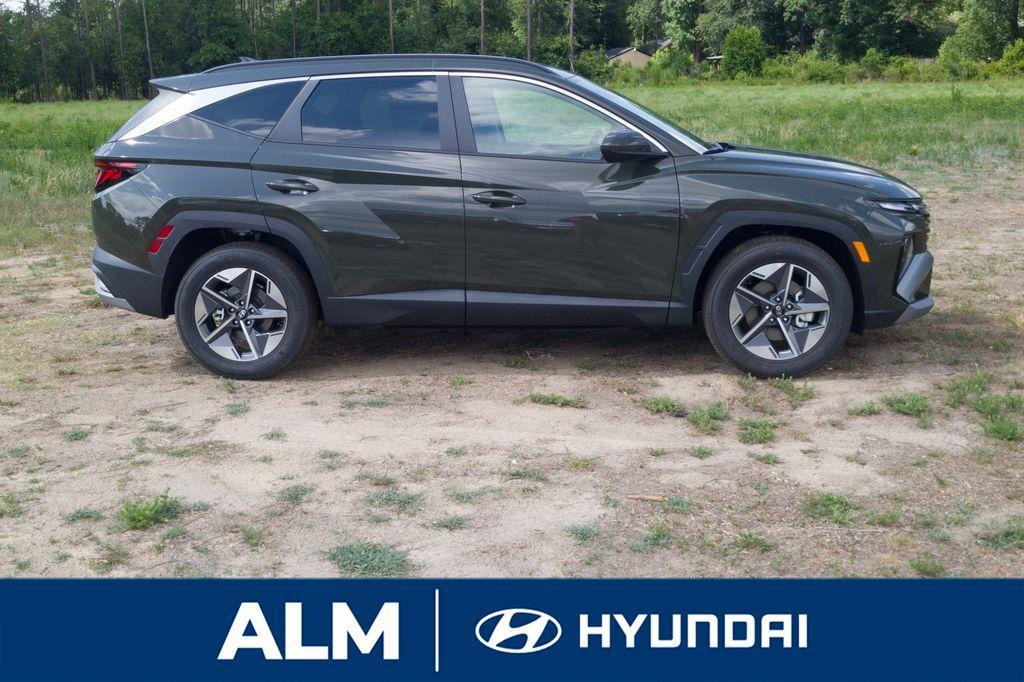 new 2025 Hyundai Tucson car, priced at $28,995