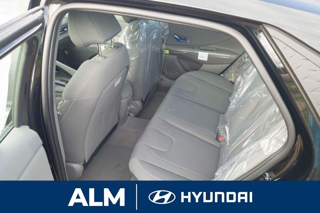 new 2025 Hyundai Elantra car, priced at $21,395