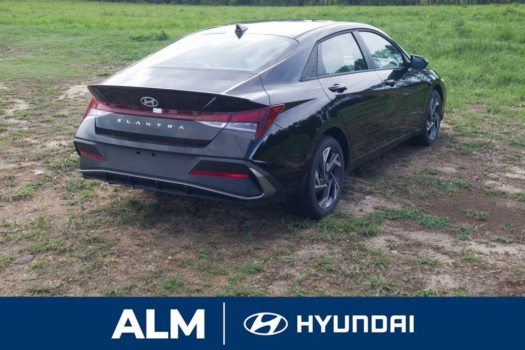 new 2025 Hyundai Elantra car, priced at $21,395