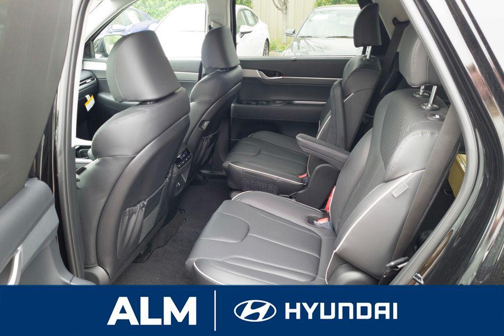 new 2025 Hyundai Palisade car, priced at $40,990