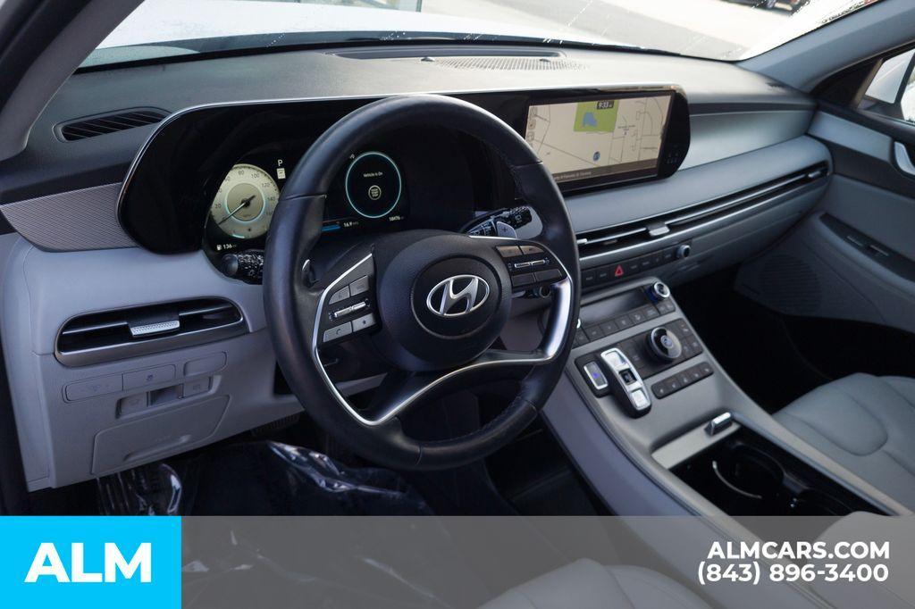 used 2024 Hyundai Palisade car, priced at $40,920