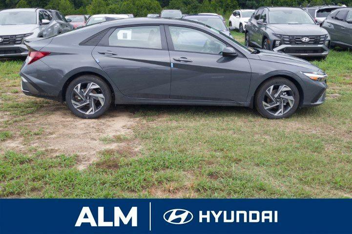 new 2025 Hyundai Elantra car, priced at $22,965