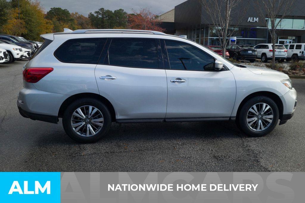 used 2020 Nissan Pathfinder car, priced at $17,920