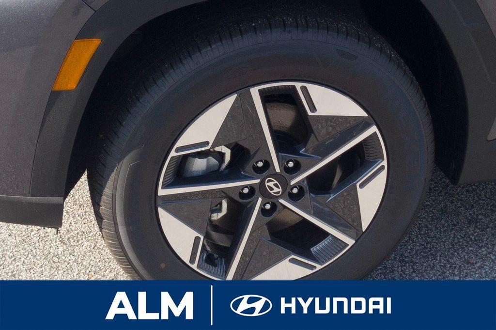 new 2025 Hyundai TUCSON Hybrid car, priced at $34,995
