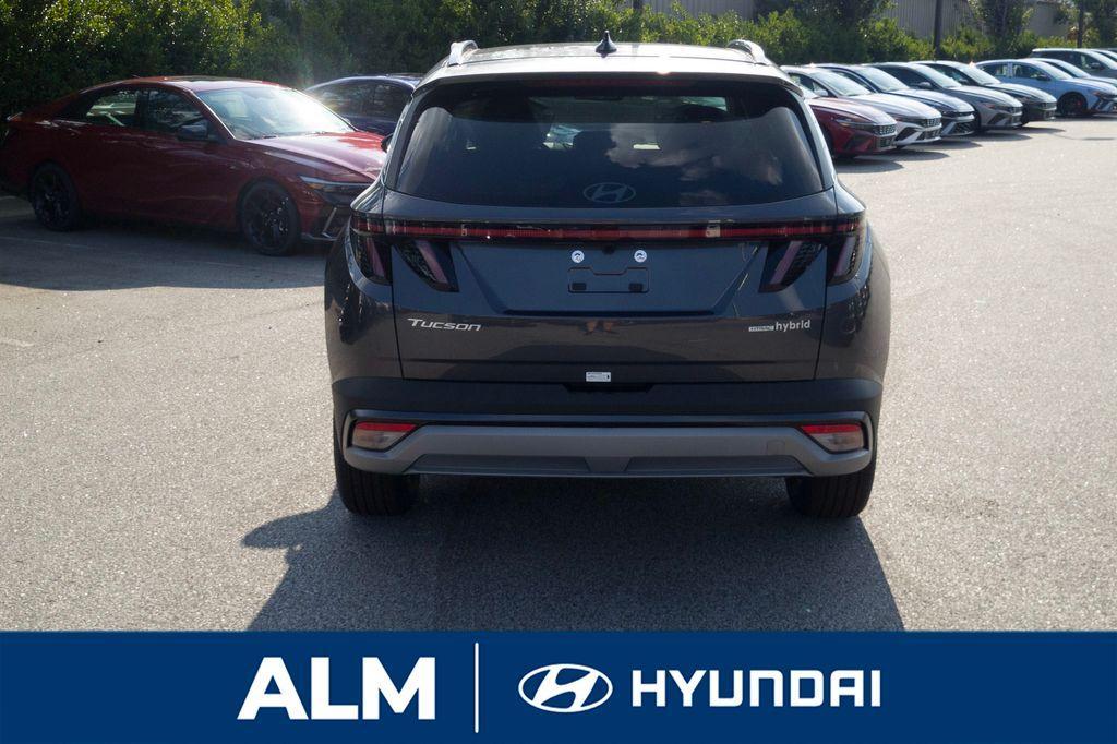 new 2025 Hyundai TUCSON Hybrid car, priced at $34,995
