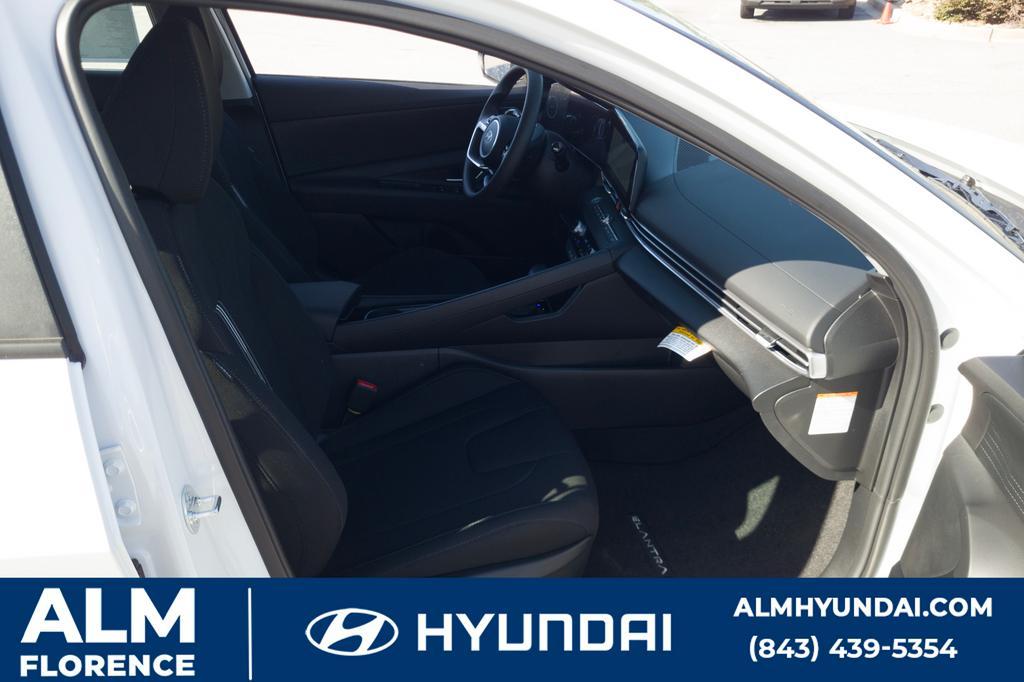 new 2024 Hyundai Elantra HEV car, priced at $23,315