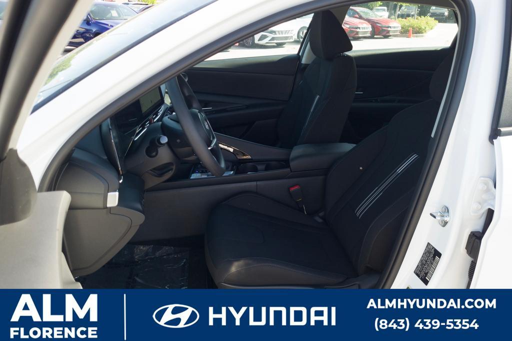 new 2024 Hyundai Elantra HEV car, priced at $23,315