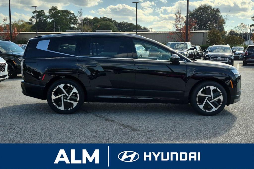 new 2026 Hyundai IONIQ 9 car, priced at $71,976