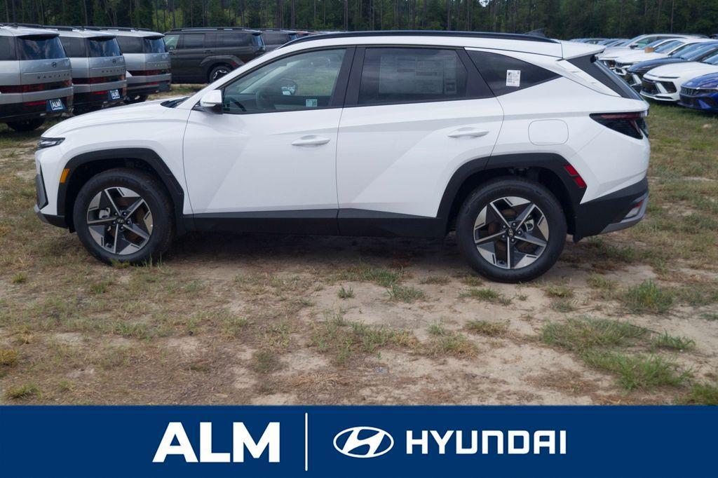 new 2025 Hyundai TUCSON Hybrid car, priced at $34,515