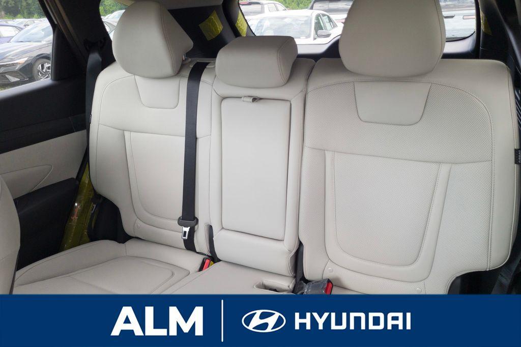 new 2025 Hyundai TUCSON Hybrid car, priced at $34,515