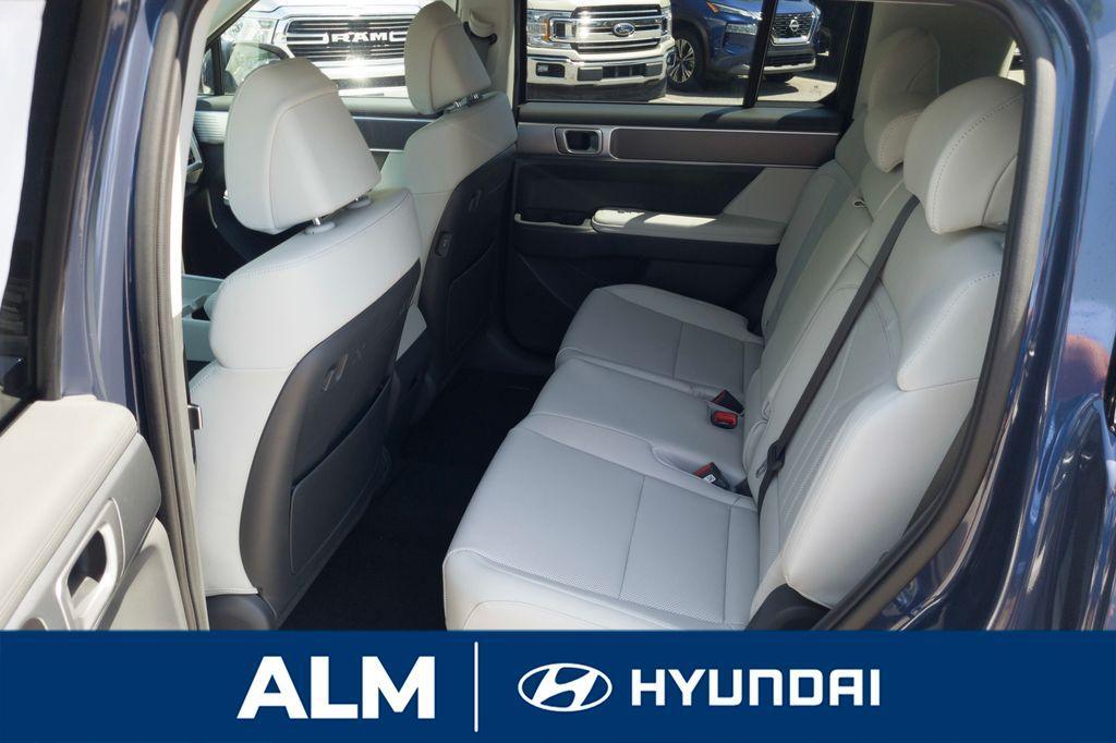 new 2025 Hyundai Santa Fe car, priced at $33,998
