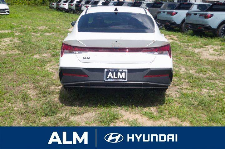 new 2025 Hyundai Elantra car, priced at $22,677