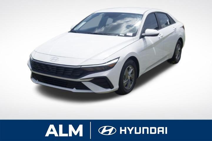 new 2025 Hyundai Elantra car, priced at $22,677