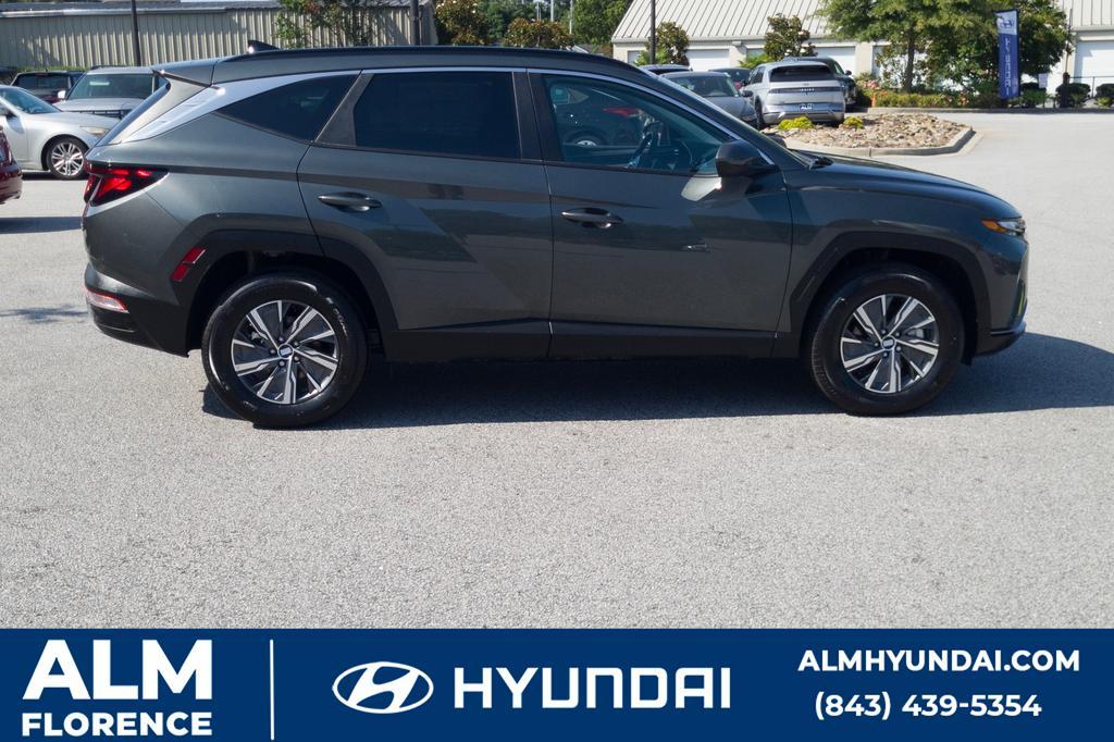 new 2024 Hyundai Tucson Hybrid car, priced at $30,595