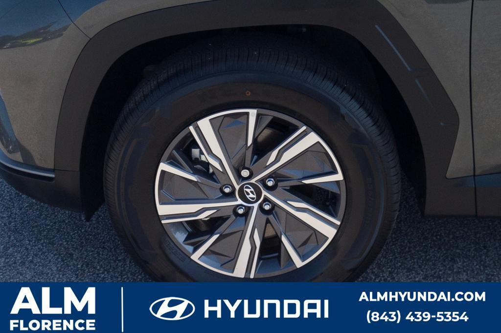 new 2024 Hyundai Tucson Hybrid car, priced at $30,595