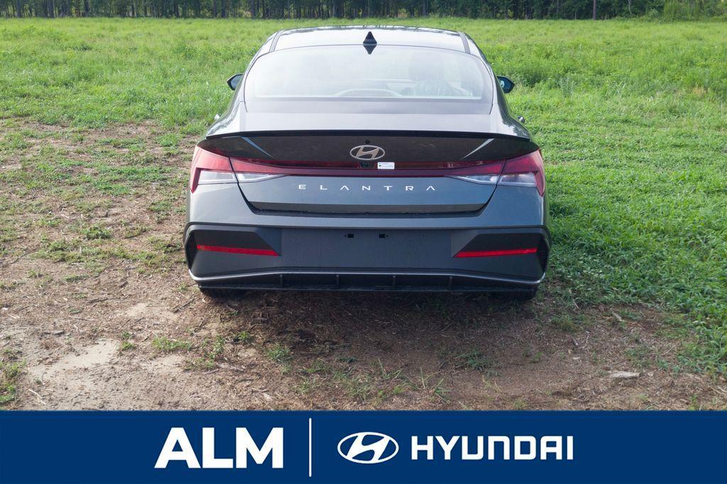 new 2025 Hyundai Elantra car, priced at $21,295