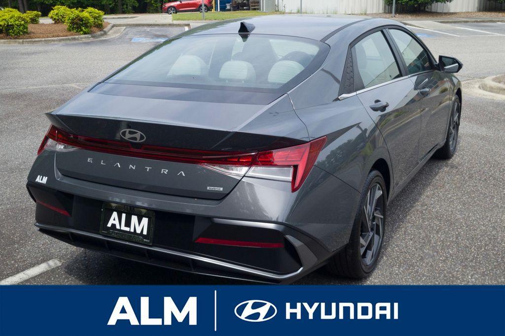 new 2025 Hyundai ELANTRA HEV car, priced at $28,156