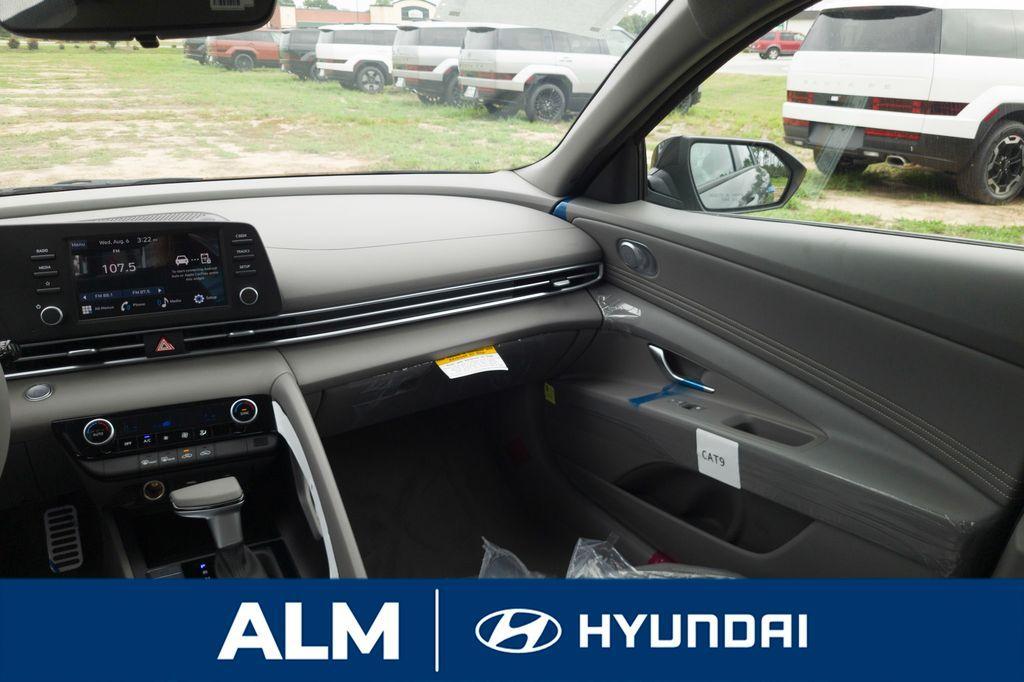 new 2025 Hyundai Elantra car, priced at $21,595