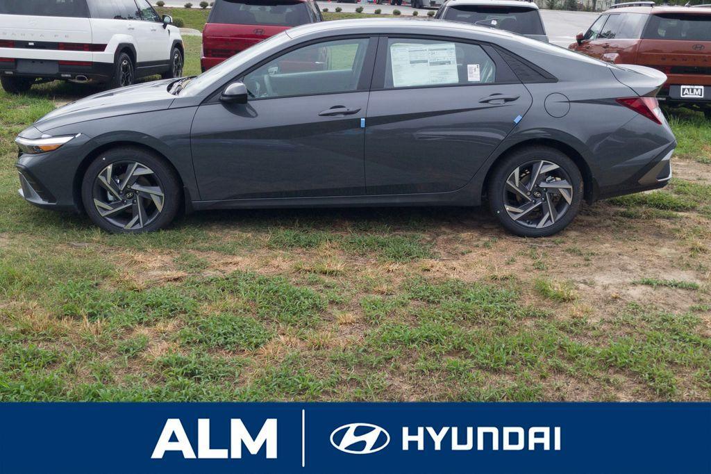 new 2025 Hyundai Elantra car, priced at $21,595