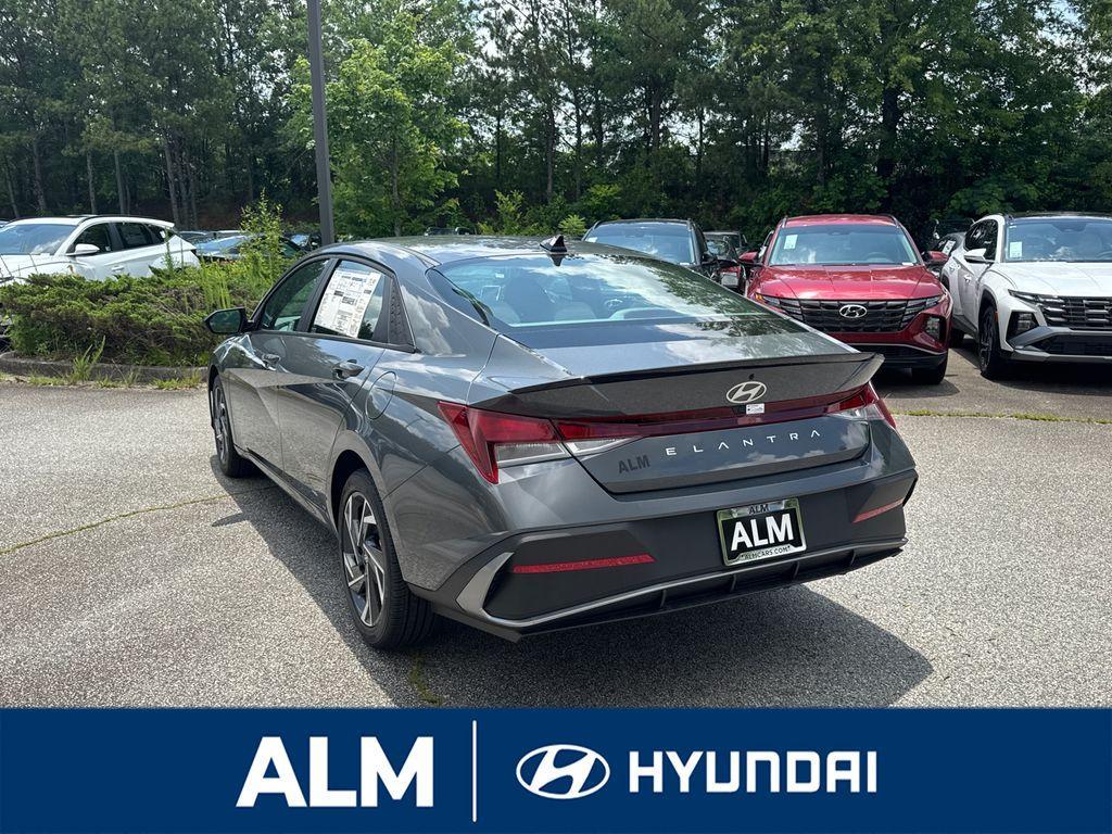 new 2025 Hyundai Elantra car, priced at $21,995