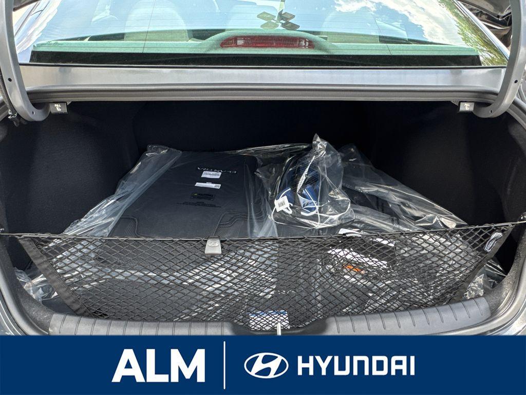 new 2025 Hyundai Elantra car, priced at $21,995
