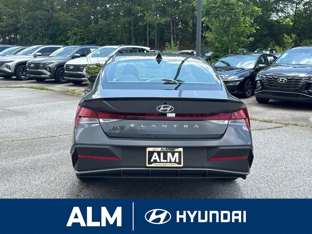 new 2025 Hyundai Elantra car, priced at $21,995