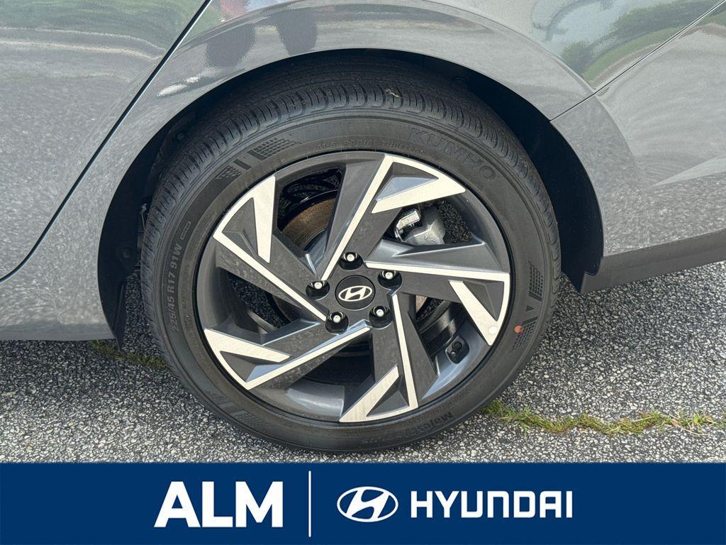 new 2025 Hyundai Elantra car, priced at $21,995