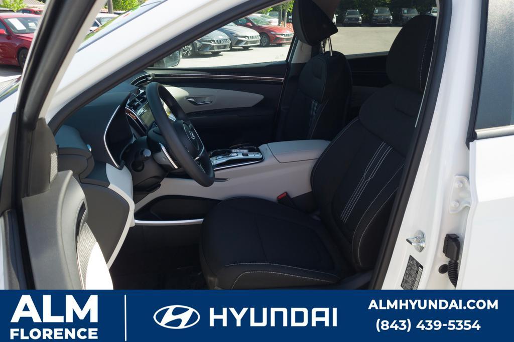 new 2024 Hyundai Tucson Hybrid car, priced at $30,695