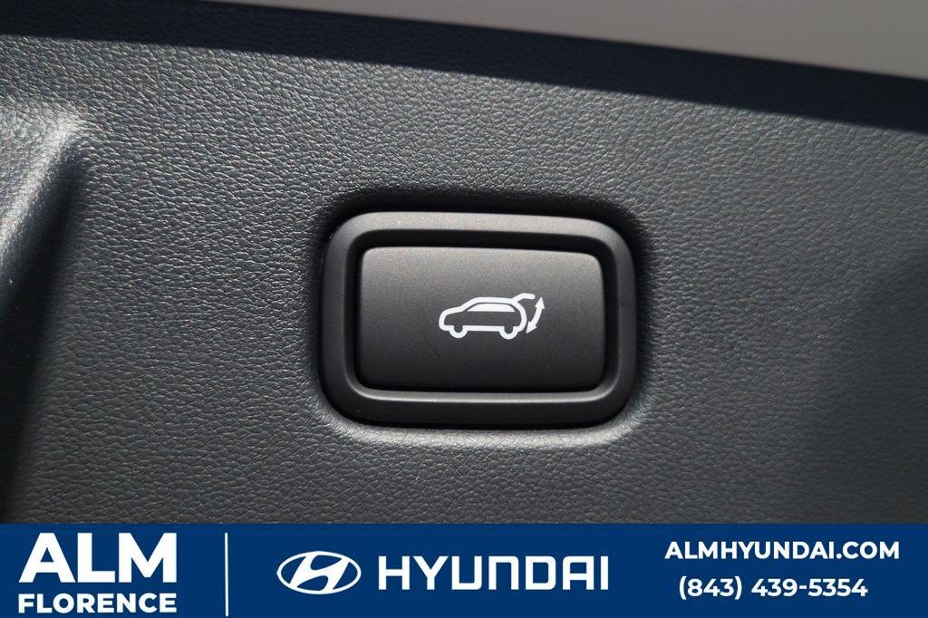 new 2024 Hyundai Tucson Hybrid car, priced at $30,695