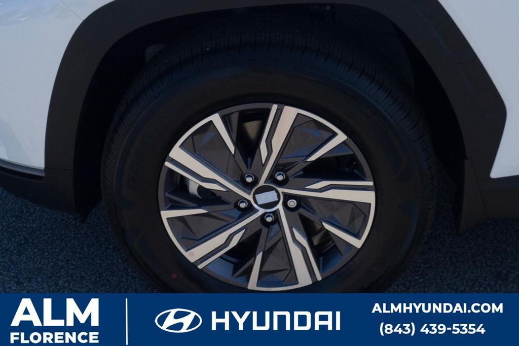 new 2024 Hyundai Tucson Hybrid car, priced at $30,695