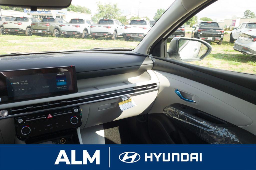 new 2025 Hyundai Tucson car, priced at $29,995