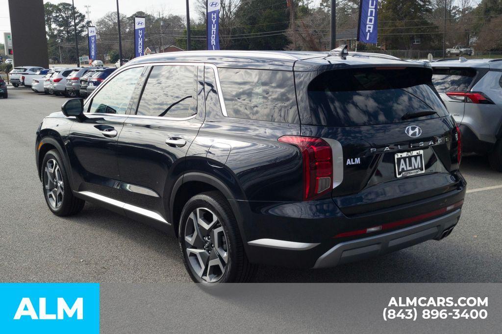 used 2025 Hyundai Palisade car, priced at $38,720