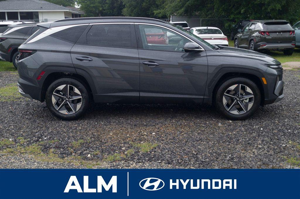 new 2025 Hyundai Tucson car, priced at $32,338