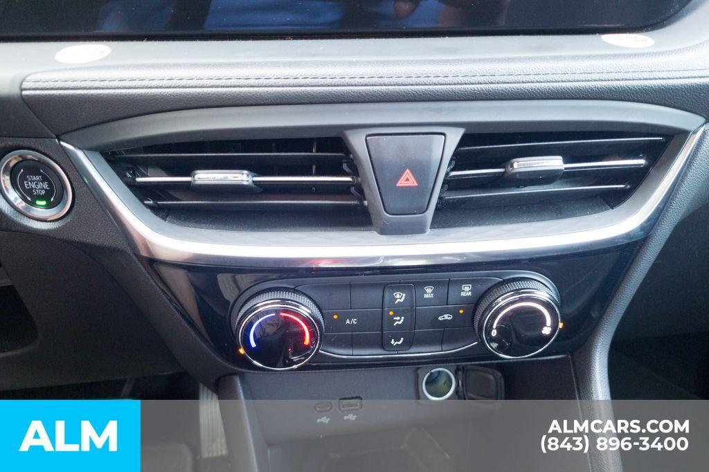 used 2024 Buick Encore GX car, priced at $21,920