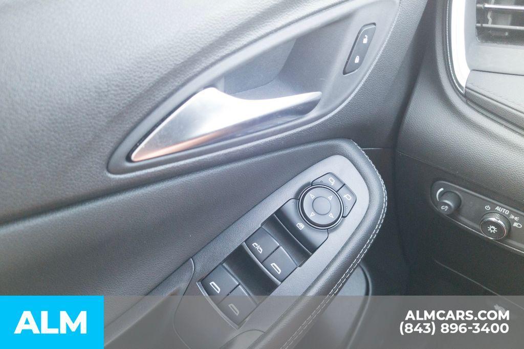 used 2024 Buick Encore GX car, priced at $21,920