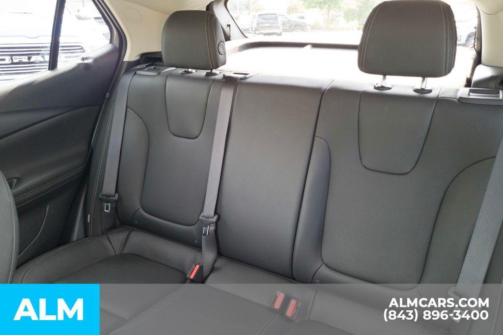 used 2024 Buick Encore GX car, priced at $21,920