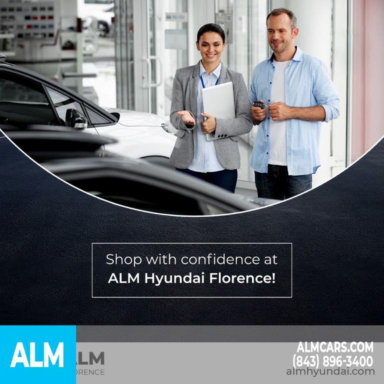 used 2023 Hyundai Santa Fe car, priced at $21,720