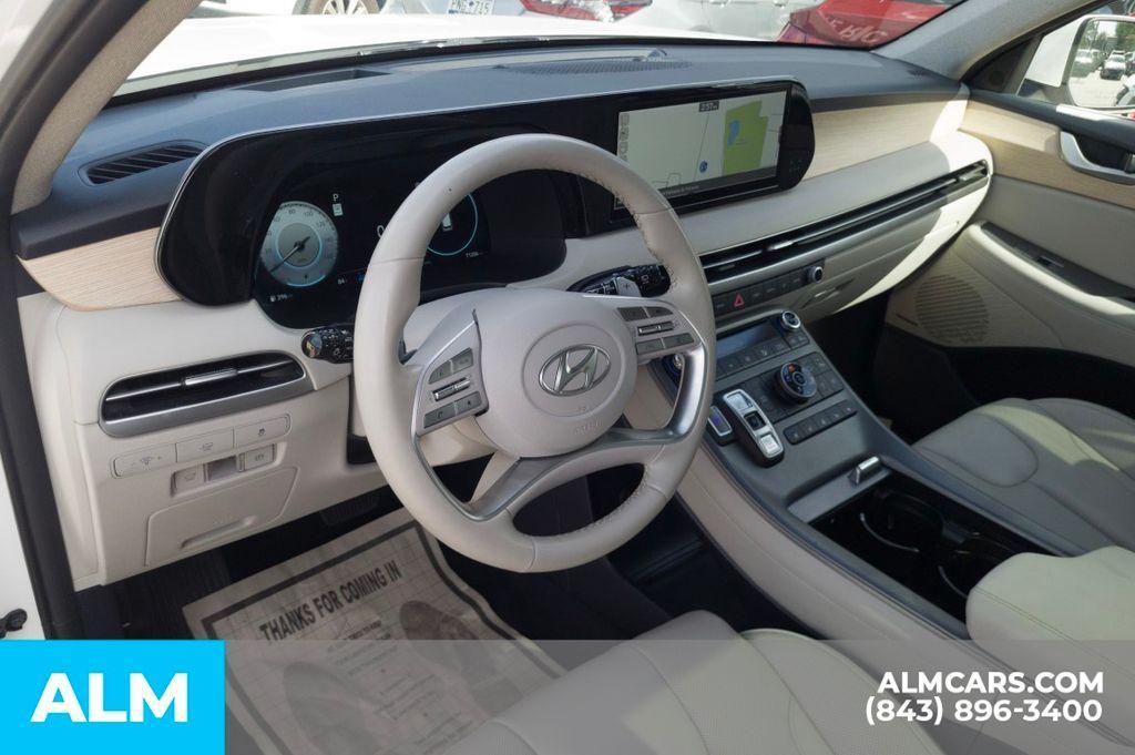 used 2024 Hyundai Palisade car, priced at $32,420