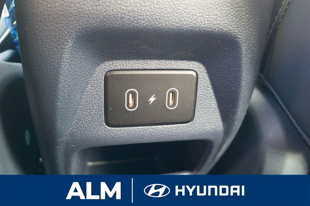 new 2025 Hyundai Venue car, priced at $24,076