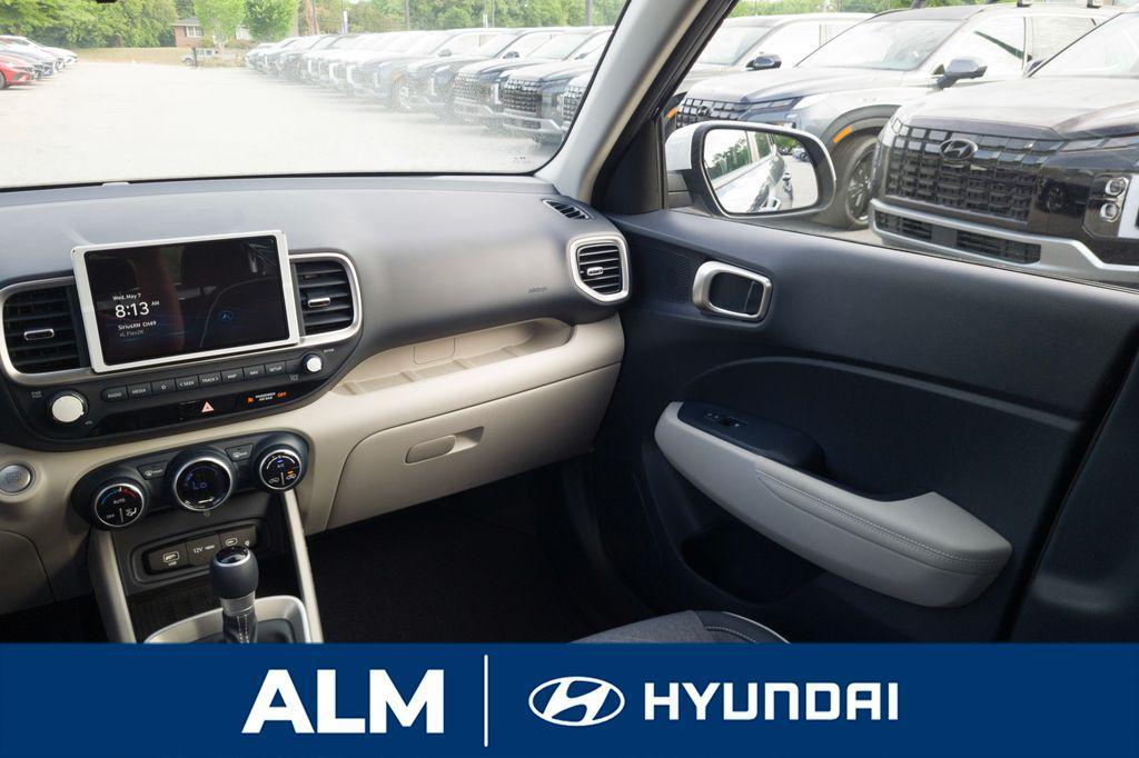 new 2025 Hyundai Venue car, priced at $24,076