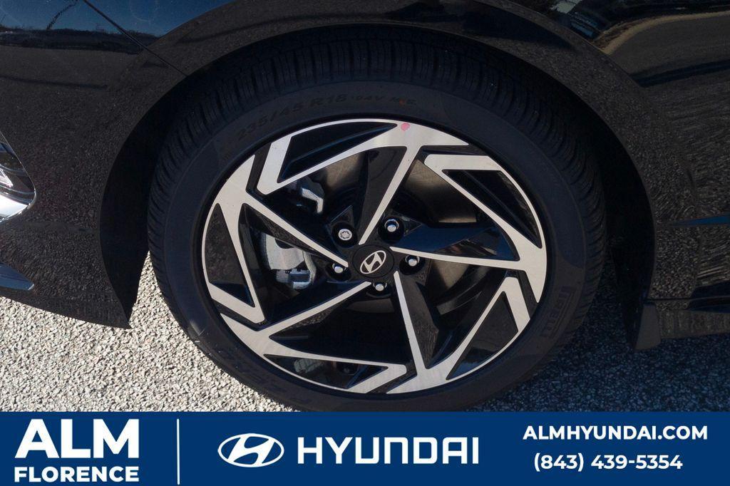 new 2025 Hyundai Sonata car, priced at $29,995