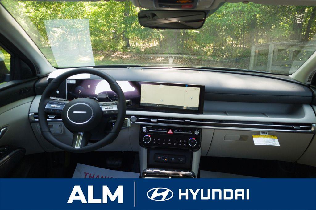 new 2025 Hyundai TUCSON Hybrid car, priced at $39,919