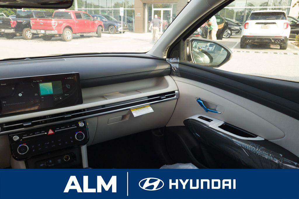 new 2026 Hyundai Tucson car, priced at $38,400