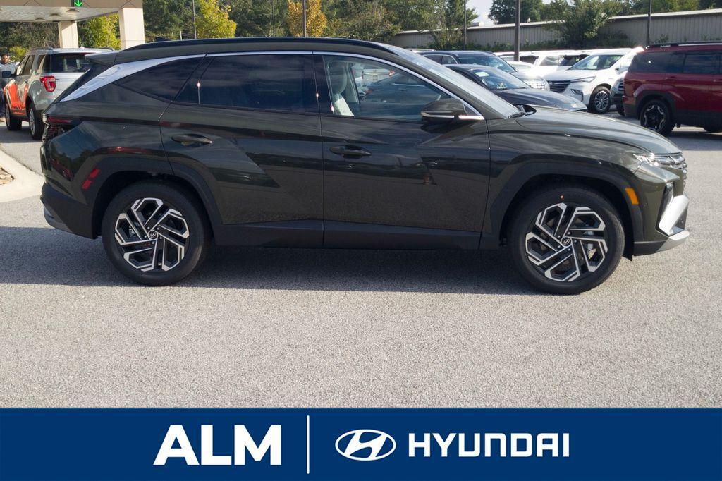 new 2026 Hyundai Tucson car, priced at $38,400