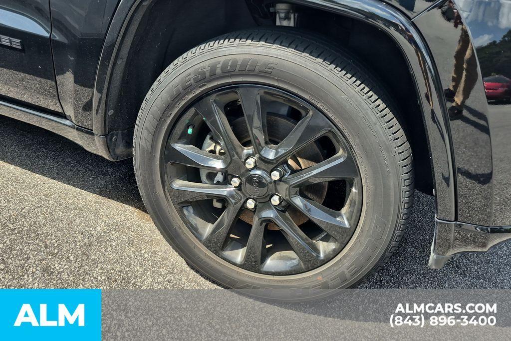 used 2021 Jeep Grand Cherokee car, priced at $27,420